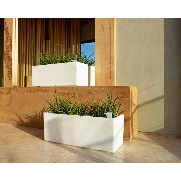 plastic-pot-recyclable-plantbox-self-watering-white_1814834724